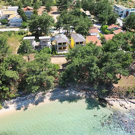 Helios Sea Front - 3 Bedrooms 7 Guests Skala Rachoni (Thasos)