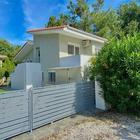 Villa Helios Seafront Rachoni - 3 Bedrooms 7 Guests Skala Rachoni (Thasos)