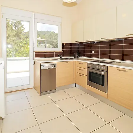Villa Helios Seafront Rachoni - 3 Bedrooms 7 Guests *